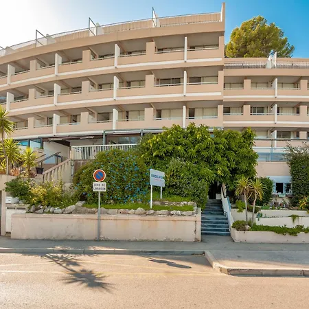 Pierre & Port Aparthotel