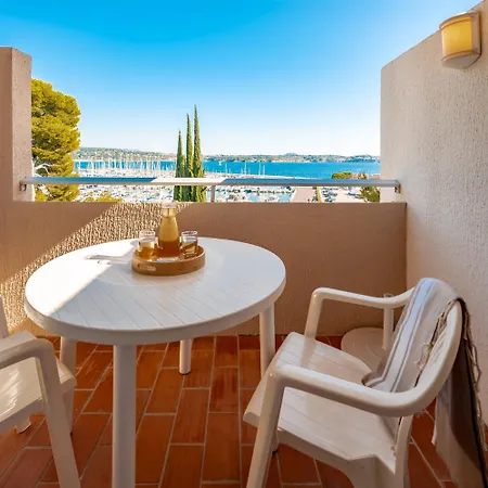 Pierre & Port Aparthotel Bandol